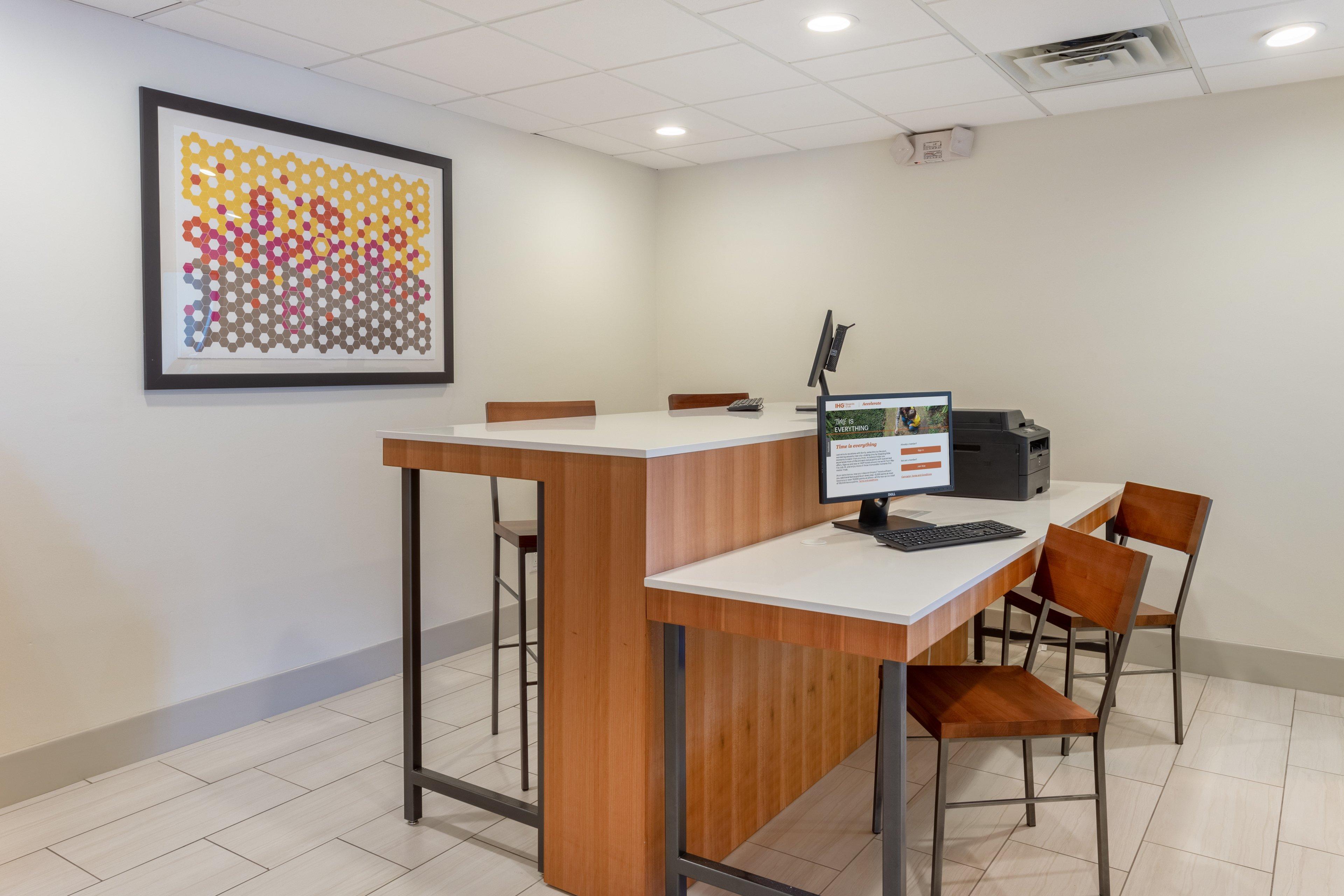 Holiday Inn Express Scottsburg By Ihg Exteriér fotografie